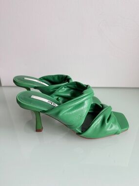 Zara Green Ruched Heeled Sandals Size 36 Double Strap Open Toe